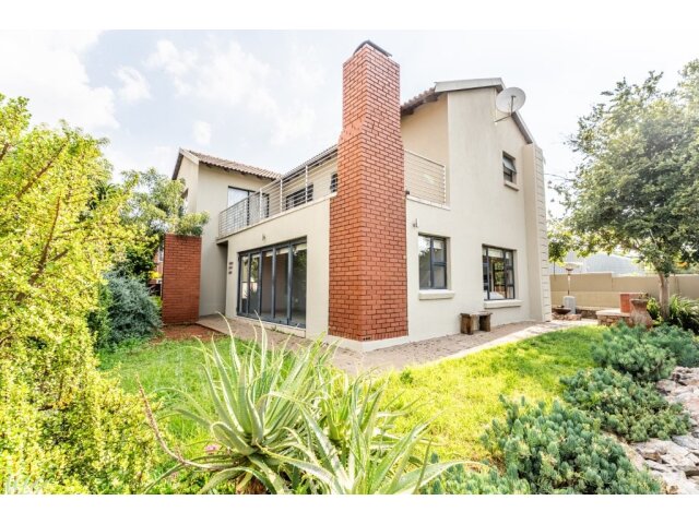<!--[if BLOCK]><![endif]--> 3 EldoChe Village  Gouws street , Eldoraigne,  Centurion <!--[if ENDBLOCK]><![endif]-->